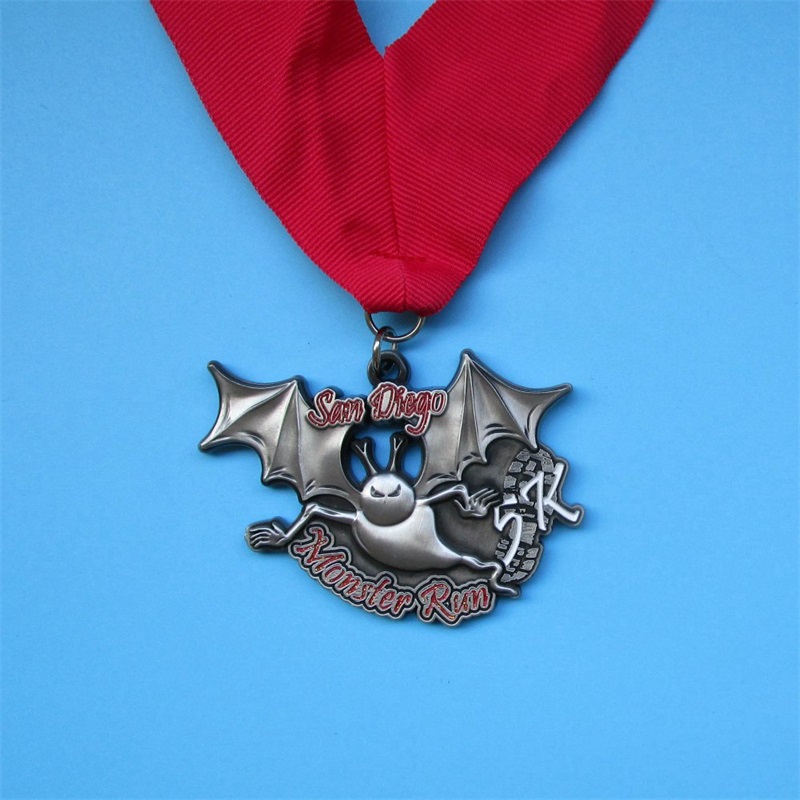 Factory Custom Logo Award Medals met lint blanco Gold Silver Bronze Cycling Running Marathon Metal Sports Medal