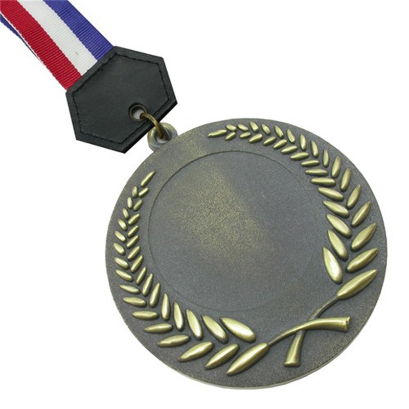 Sportmedaille aangepaste pure kleur vaste metalen medaille plating gouden zilveren koperen medaille