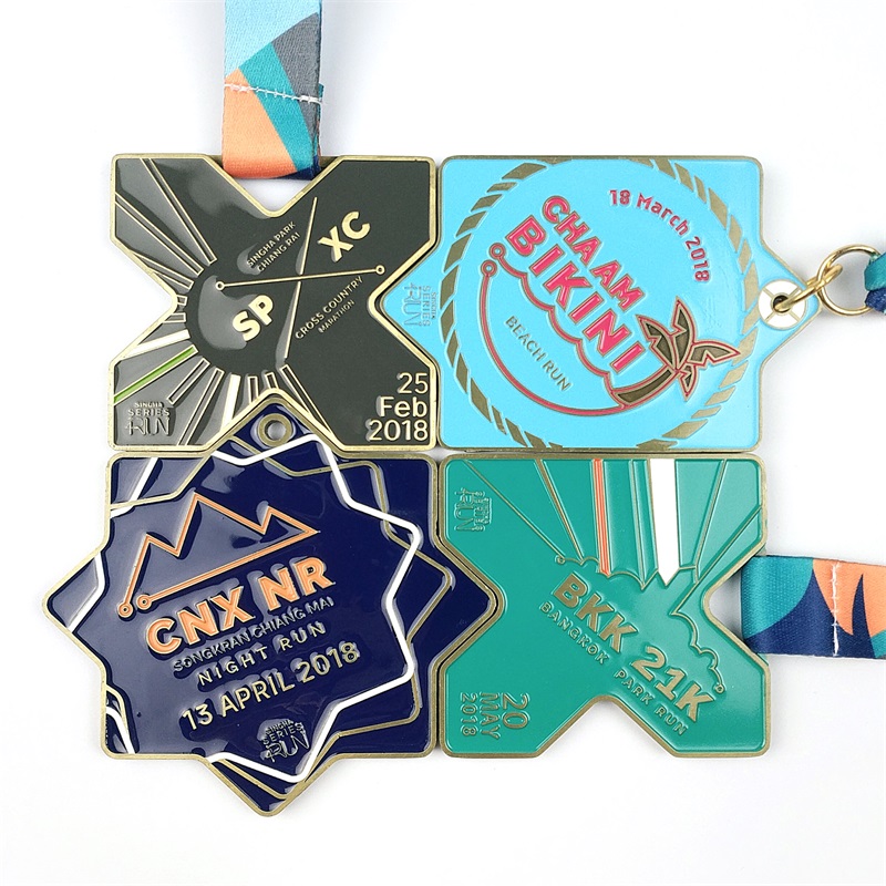 Aangepaste medailles Enamel 3D Gold Metal Award Marathon Running Sport Medal