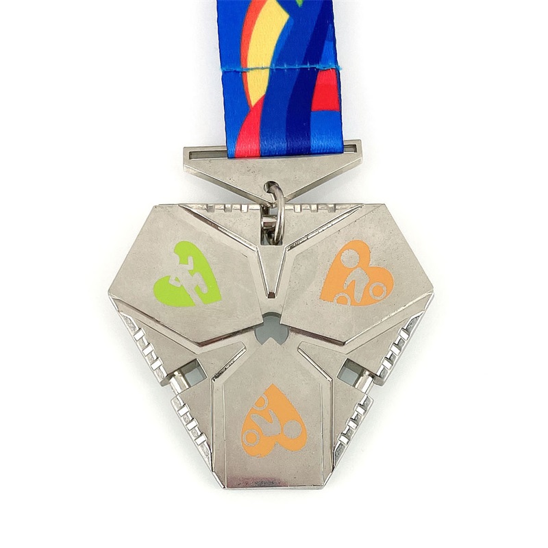 Gag aangepaste metaal gegraveerde coole sport email Medal triathlon medailles 3D spinnen medaillemarathon