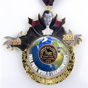 Untique Brass Soft Email Gekleurde metalen kaart Jigsaw Combinatie Run Medailles