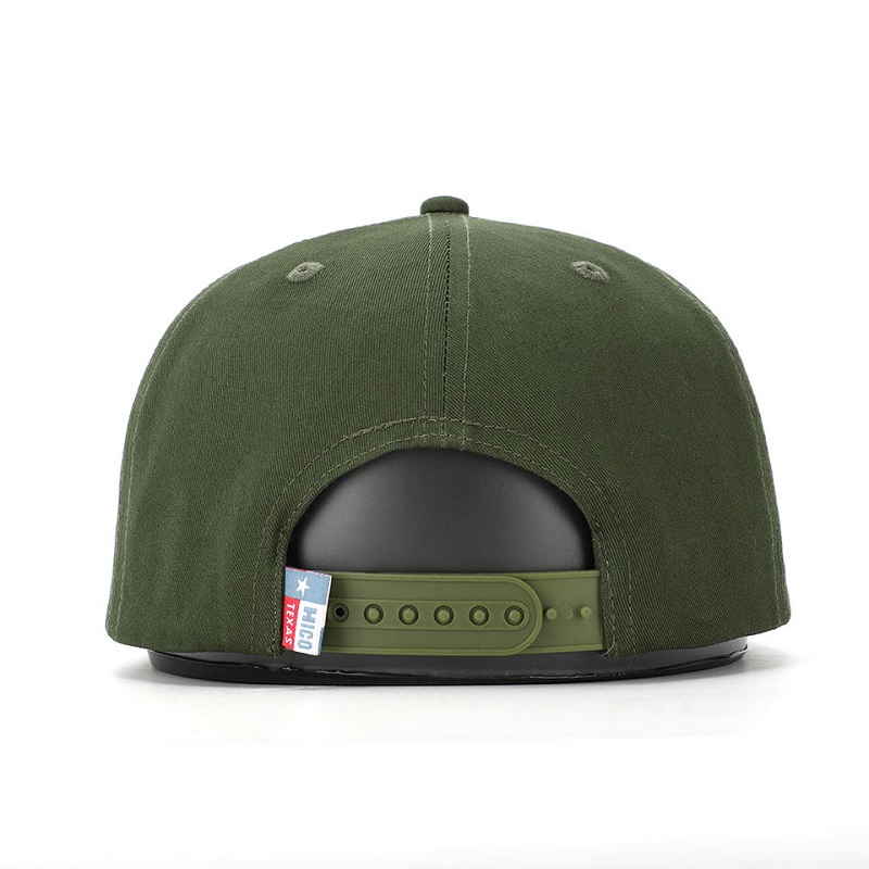 OEM Aangepaste hoogwaardige klassieke 5 Panel Army Green katoenen borduurwerk geweven patch logo touw snapback cap hoed