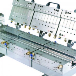 Extrusiemal met plastic profiel