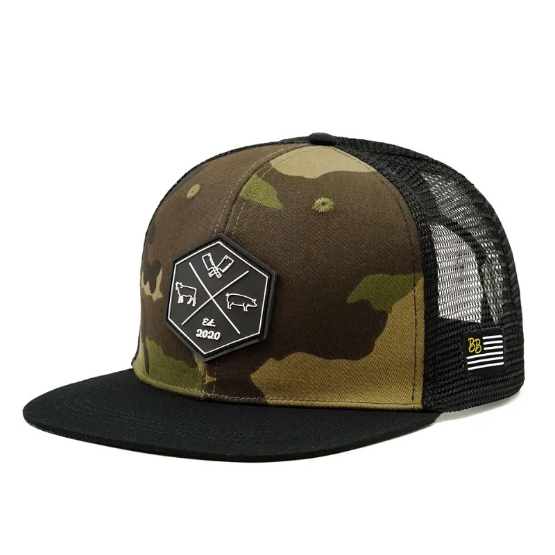 Groothandel aangepaste hiphop camo snapback mesh geborduurde patch logo aangepast 6 paneel platte rand trucker pet en hoed