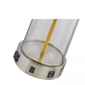 Home2 Hotel Glass Table Lamp met een op/off rocker -schakelaar, een handige uitlaat en een USB -oplaadhaven in hotelkamer