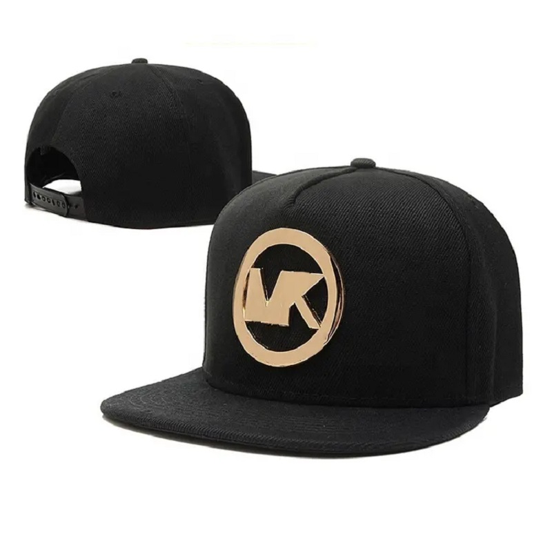 Groothandel aangepaste gouden metalen plaat logo snapback caps hoeden