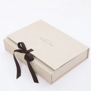 Aangepaste boek Gift Box