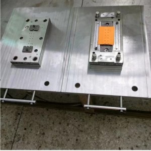 Hardware -vorm continu. Enkele punch, composiet, tekenen, koperen schimmel, ontwerp en productie