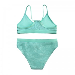 Een stuk solide kleurenzwempak voor kinderen