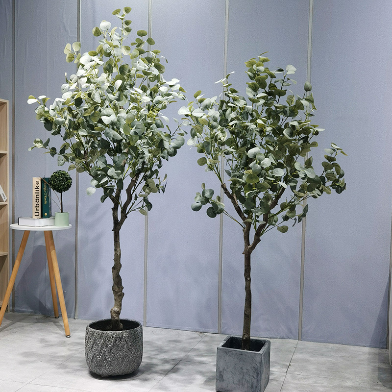 Productafgifte: prachtige kunstmatige eucalyptusboom - een uitstekende keuze voor binnengroen