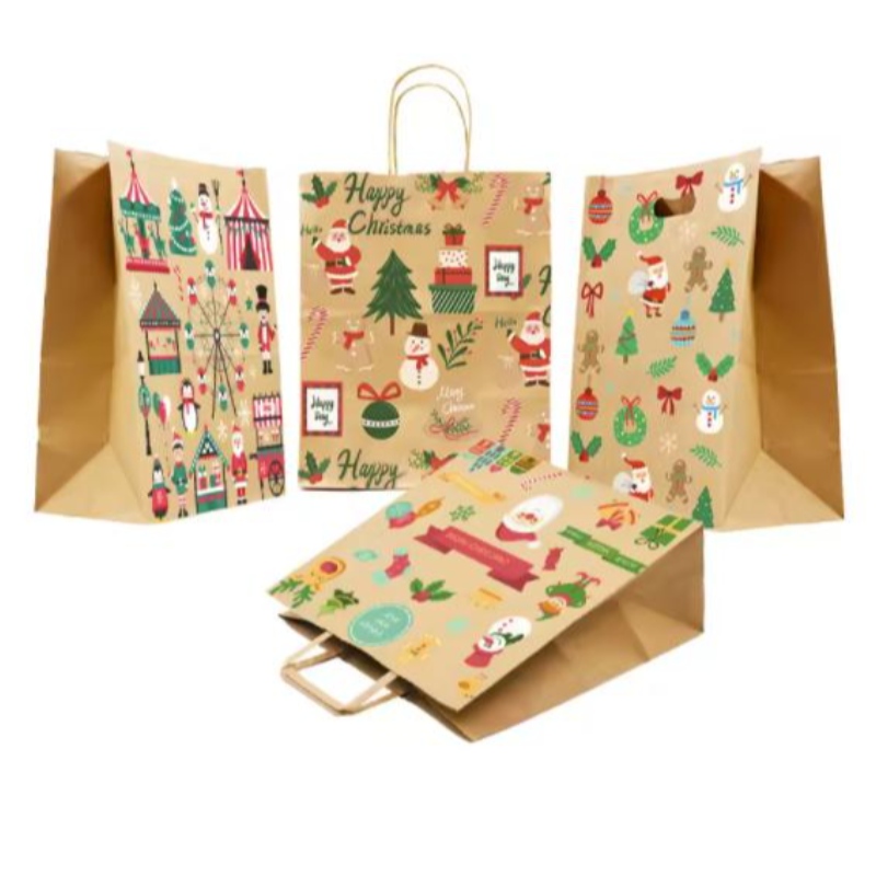 Kerstpapierzakken bruin met gedraaide handgrepen op maat gemaakte feestelijke cadeaubonnen met eigen badge groothandelspapierzakken