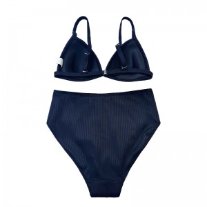 Sexy bikini vrouwen plus size dames badkleding dikke vrouw in een bikini -foto\'s