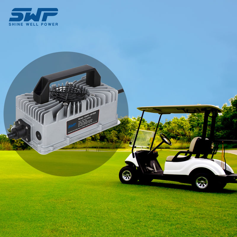 Smart Charger met FCC-certificering en ingangspanningsbereik van 100-240V Golf Cart Battery RV Lithium Battery