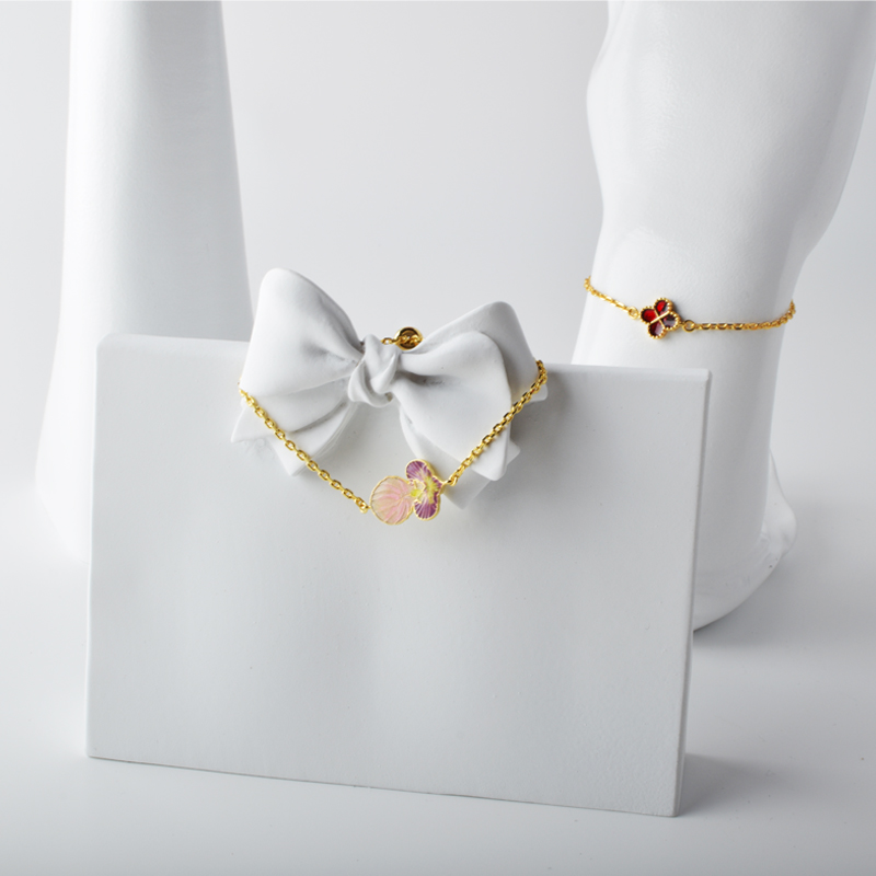 Nieuw 4 Peach Blossoms Hollow A White Shell Peach Blossom Accessoires Armband