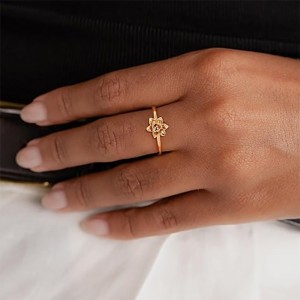Voortreffelijk 18k goud-Geplaatste 925 sterling zilveren bloemenring met delicate bloeiende bloemontwerp - elegante en lichtgewichtnatuur-Geïnspireerde sieraden voor vrouwen