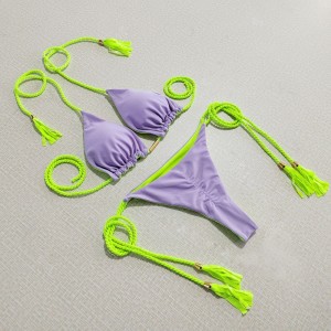 Sexy twee - stuk bikini voor hete meiden. Driehoekstijl, dubbel - zijdige kleur - blokkeren. Strandbikini -zwempak, drie - Puntstijl 8826 Prijs:$79.99