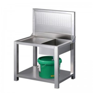 Boren en tikken op machine -reinigingstafel