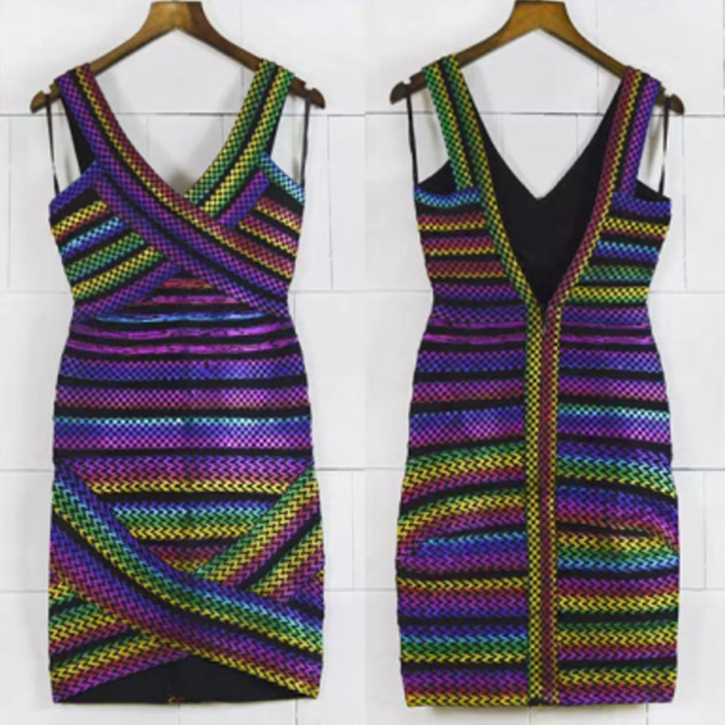 Zomer V-Nek kleurrijke strepen rubberen band splicing halter strak pakket heupjurken