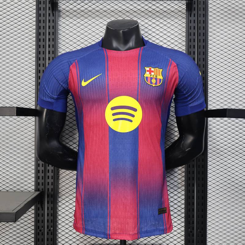 25/26 Speler Barcelona Home S-4xl